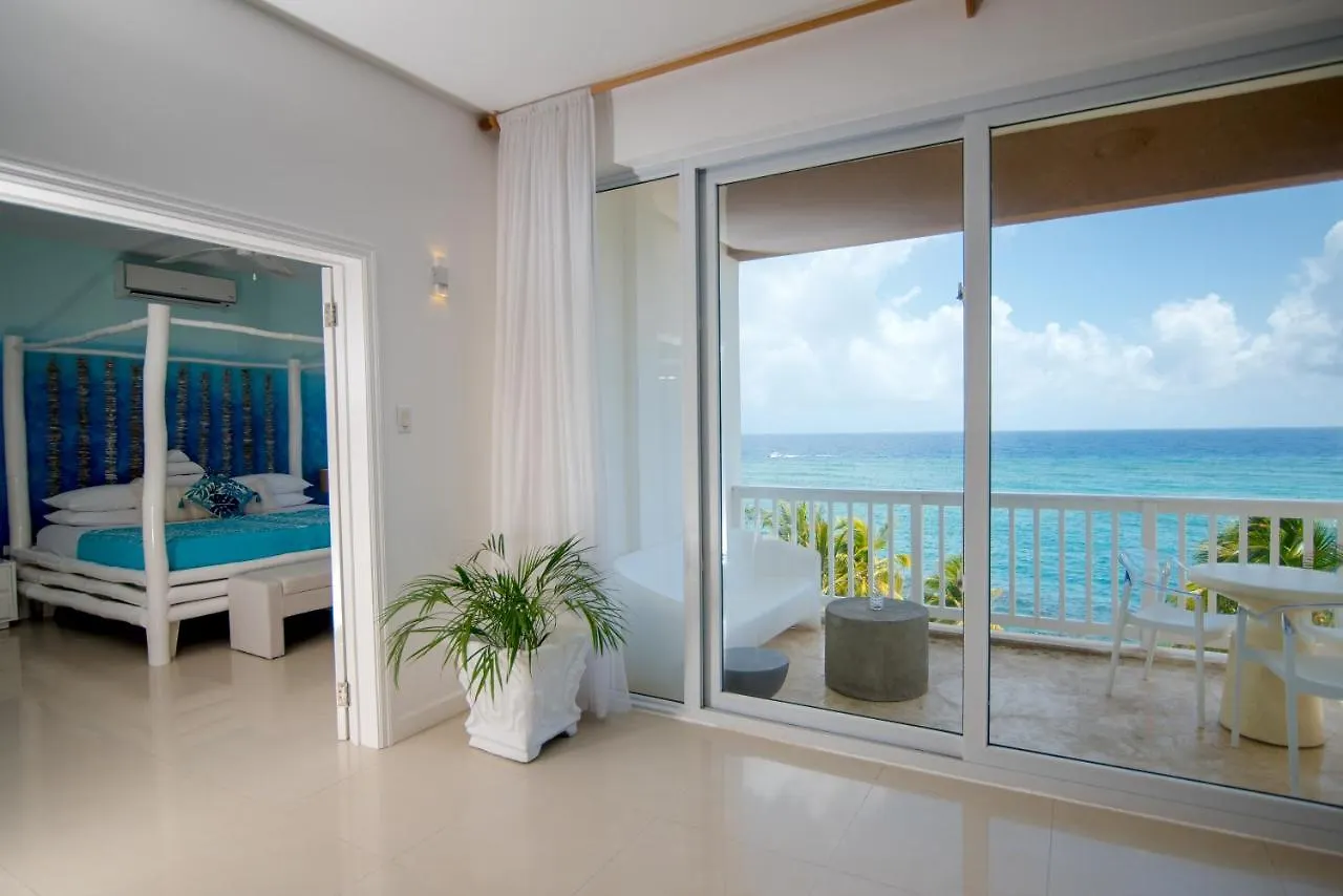 Ocho Rios Penthouse At Whispering Seas Apartment 0*, Ocho Rios