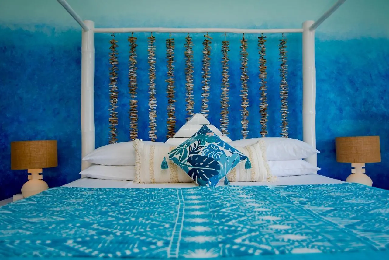 Ocho Rios Penthouse At Whispering Seas Apartment